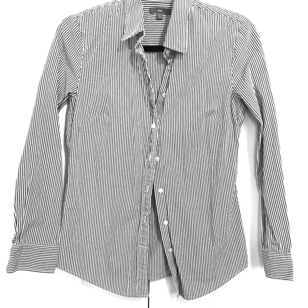 GAP blue striped button up shirt